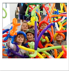 Kids entertainment with balloon twisting